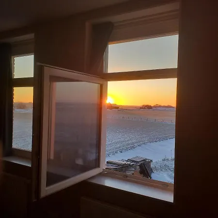 Bed & Breakfast Oomes Huus - Sleep By Haestens, Wake With Coffee