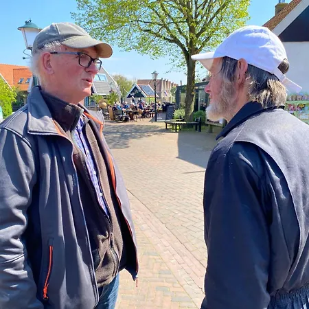 ベッド・アンド・ブレックファスト Oomes Huus - Sleep By Haestens, Wake With Coffee デン・ホールン