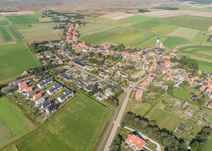 Oomes Huus - Sleep By Haestens, Wake With Coffee B&B 4*