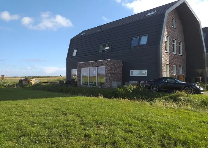 Bed & Breakfast Oomes Huus - Sleep By Haestens, Wake With Coffee