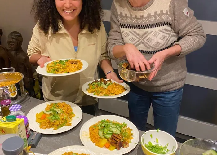 Oomes Huus - Sleep By Haestens, Wake With Coffee Den Hoorn (North Holland)