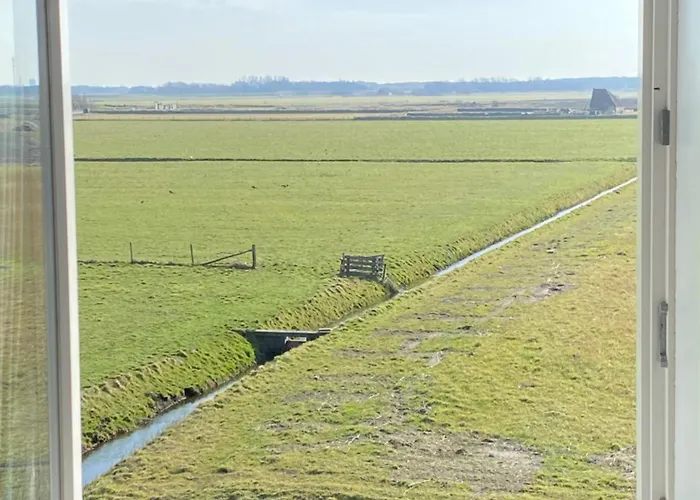 Oomes Huus - Sleep By Haestens, Wake With Coffee Bed & Breakfast Den Hoorn (North Holland)