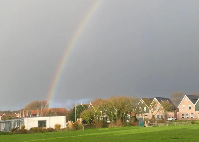 Oomes Huus - Sleep By Haestens, Wake With Coffee 4* Den Hoorn (North Holland)