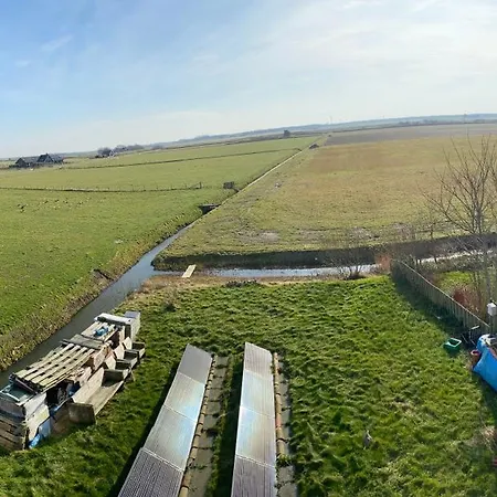 Alojamento de Acomodação e Pequeno-almoço Oomes Huus - Sleep By Haestens, Wake With Coffee 4*