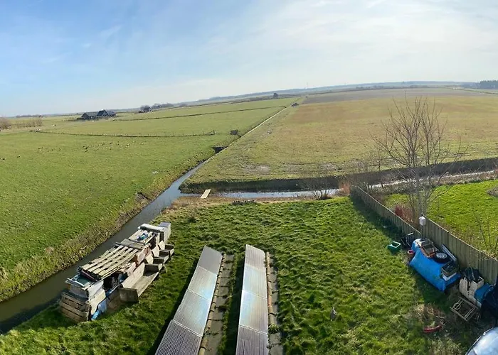 B&B Oomes Huus - Sleep By Haestens, Wake With Coffee 4*